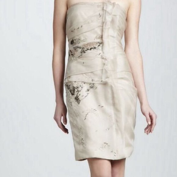 J. MENDEL**Embroidered Organza Dress $3750 US 4 - Picture 3 of 8